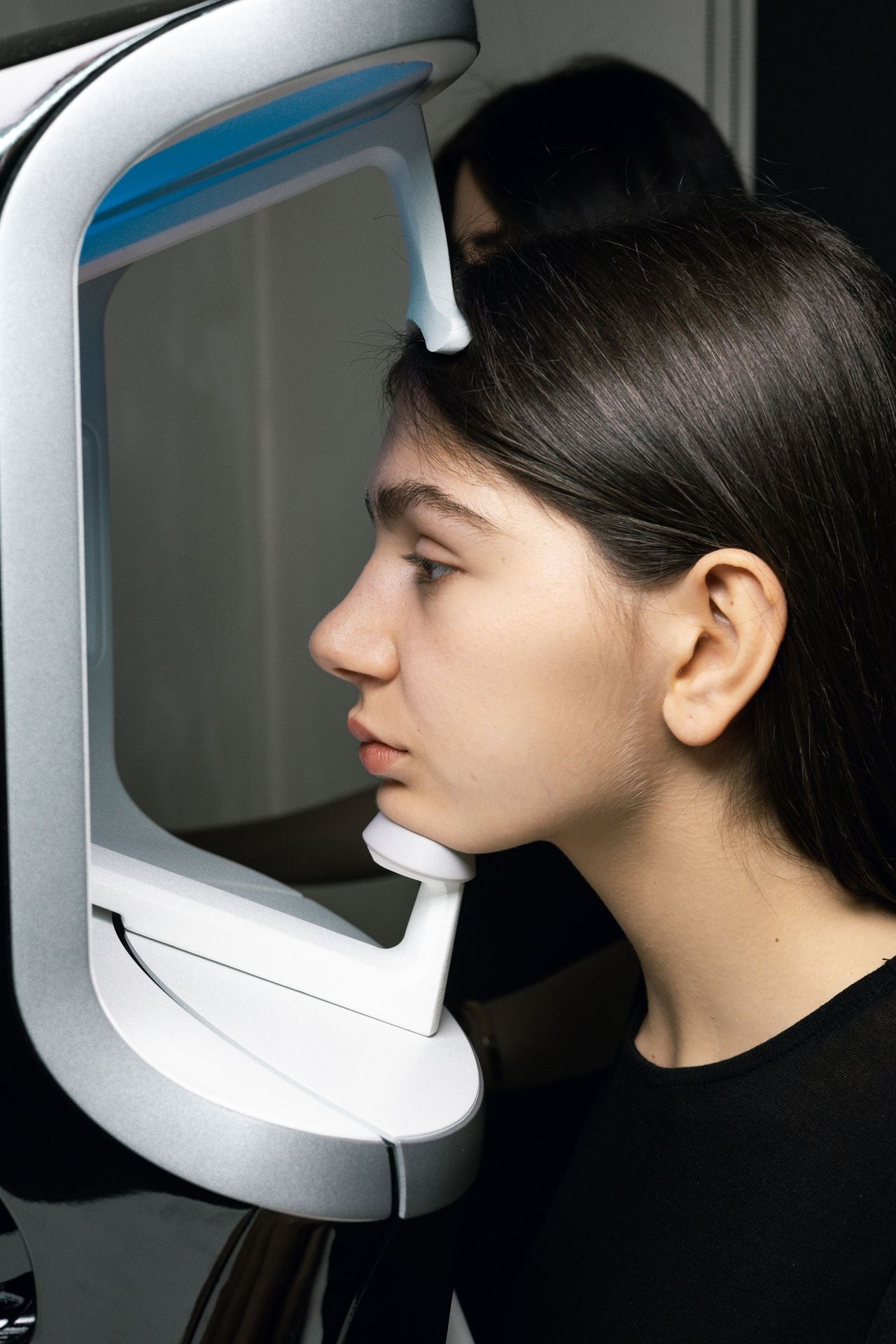 Facial skin diagnostic imaging at Sayat-Nova